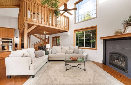 Chico Casa | Parkside Place | Amazing Location | One Of A Kind