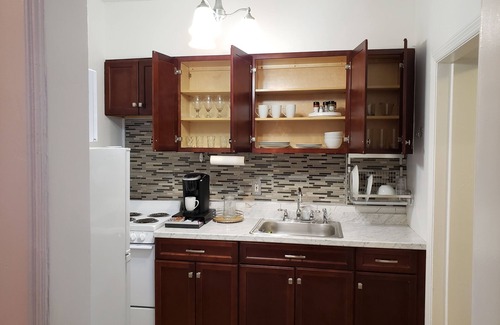 Albany Apartamento | Parkside Queen Stunning 1 Bedroom in 1800's Brownstone!