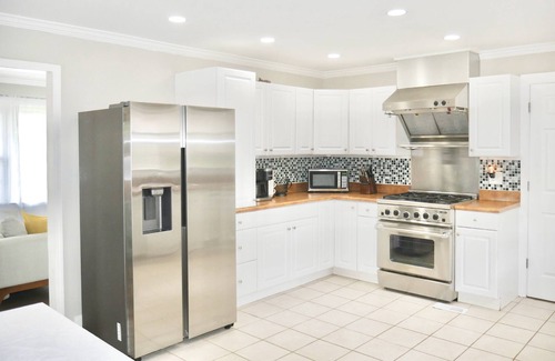 Pineville Casa | Parkside Retreat: 20% off thru Nov!