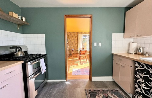 Fremont Casa | ✨ Parkside Suite Vintage Charm + Modern Comfort ✨