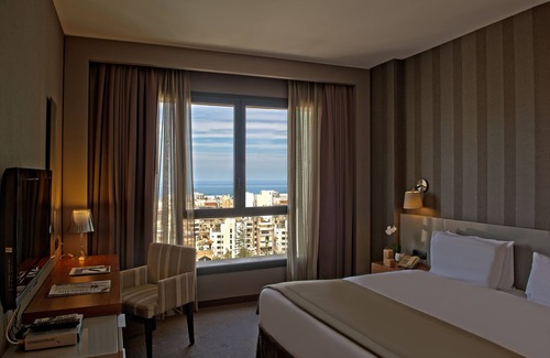 Sodeco Hotel | ParkTower Suites