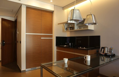 Sodeco Hotel | ParkTower Suites