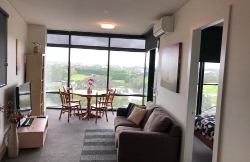 Sydney Olympic Park Apartamento | Parkview Modern Apartment w Parking @ Olympic Park