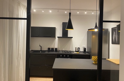 Centro Storico Apartamento | Parliament Apartment - Beautiful 120sqm in the heart of the historic center of Palermo