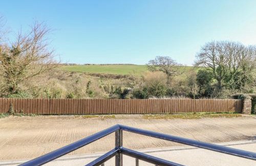 Newport Casa | Parlour Cottage