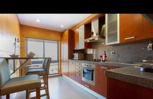 Cavacos Apartamento | Parque Atlântico com Vista Mar