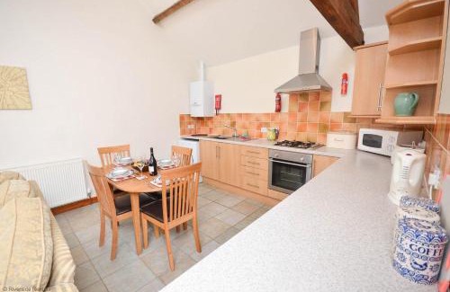Irstead Casa | Parsley