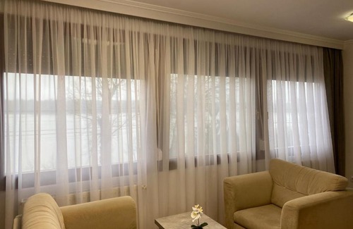 Dunakeszi Casa | Part Cafe Residence