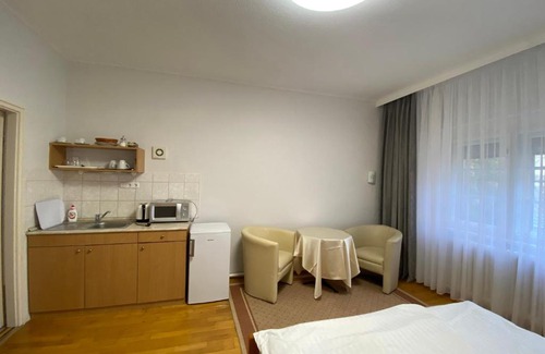Dunakeszi Casa | Part Cafe Residence