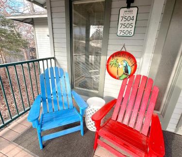 Osage Beach Casa | Partee Bungalow At Margaritaville