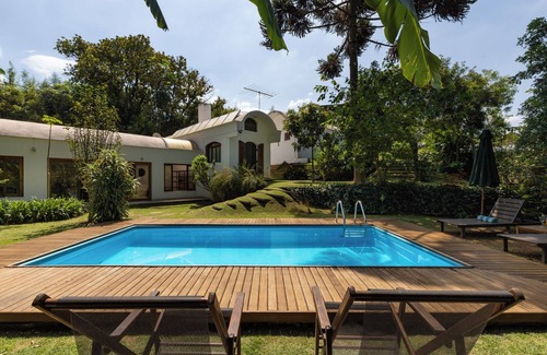 Cotia Casa | Pasárgada Ecovillage – Nature, Comfort and Connection 30 Min from SP