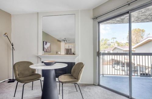 Pasadena Apartamento | Pasadena 1BR w Gym Pool nr Colorado Ave LAX-862