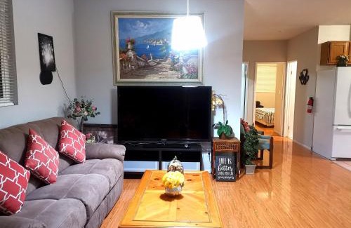 East Pasadena Apartamento | Pasadena single house 3b1b 三房一厅一厨一浴