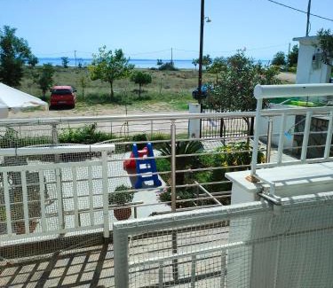 Psakoudia Apartamento | Paschalia sea view studios
