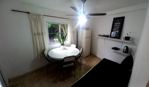 Esquina Apartamento | Paseo del Escritor - Romance