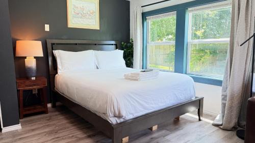 Central Oklahoma City Casa | Paseo Nook Studio Private Entry & Parking #34b