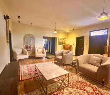 Murree Hotel | Pasha Nova