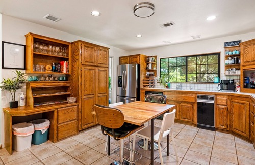 Atascadero Casa | Paso Wine Country Mid Century Modern Retreat!