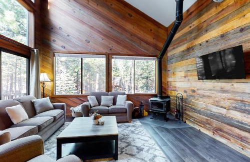 Black Butte Ranch Casa | Pasque Flower Glen