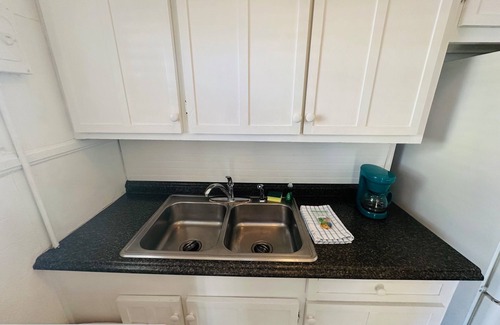 Pass-a-Grille Cabina | Pass-A-Grille St Pete Beach Bungalows Parking Wi-Fi