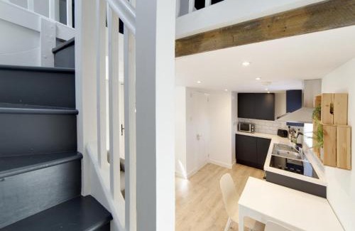 Histon Casa | Pass the Keys 19th Century Barn with Free Parking