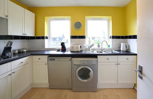 Impington Apartamento | Pass the Keys | 1BR Modern Beautiful House Pass the Keys