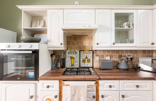York Casa | Pass the Keys | 20 Hazelnut Grove · Spacious Contemporary 2-Bed House in York