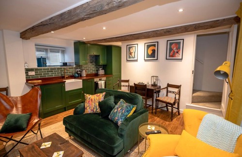 Wells Casa | Pass the Keys | A Hidden Gem in the Heart of Wells, Somerset