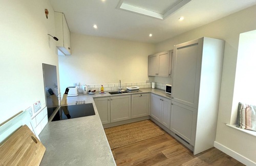 Castle Douglas Casa | Pass the Keys | Beautiful 5BR Rural Cottage with Outstanding Views