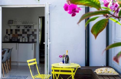 Montpellier Casa | Pass the Keys Bath Road Retreat 2 bedrooms with garden