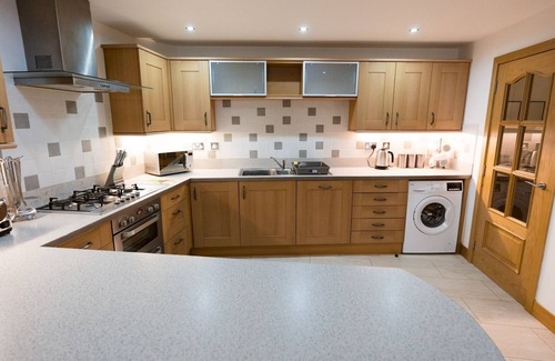 Kelvinbridge Casa | Pass the Keys | Beautiful Unique 3Bed Mews Cottage House