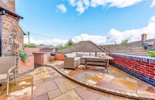 Broseley Apartamento | Pass the Keys Clenchacre Mews at The Iron House
