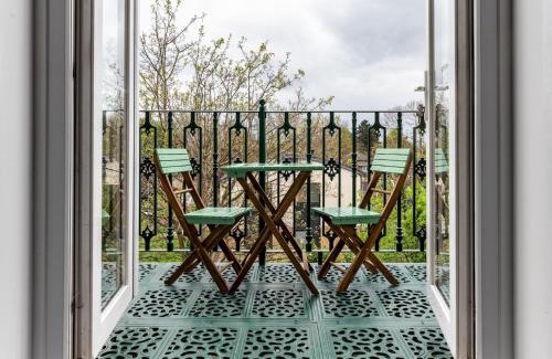 Blackheath Casa | Pass the Keys Elegant 4BR House Parking Garden Library