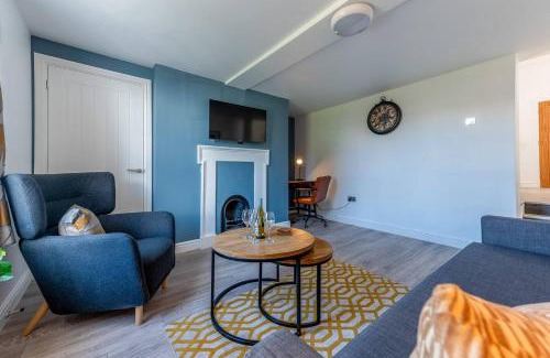 Broseley Apartamento | Pass the Keys Garden View at The Iron House