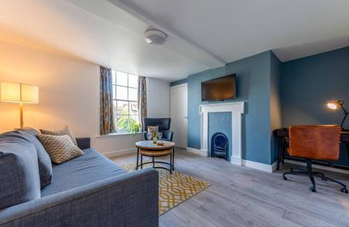 Broseley Apartamento | Pass the Keys Garden View at The Iron House