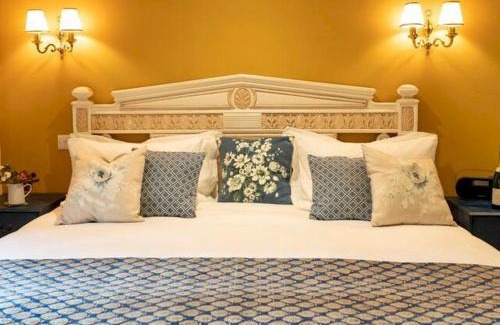 Wedmore Casa | Pass The Keys Goose Feather Barn, Wedmore luxury cottage for two