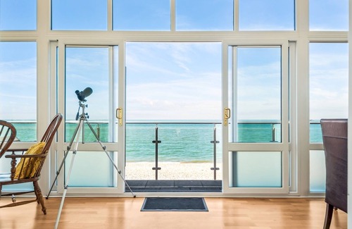 Herne Bay Apartamento | Pass the Keys | Jarrahdale Beach House - Stunning Luxurious Holiday Pad by the sea