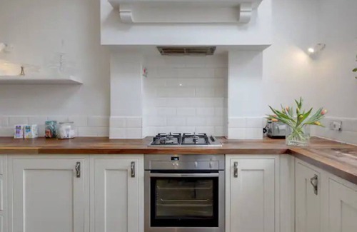 Cheadle Casa | Pass the Keys | Large Family Home