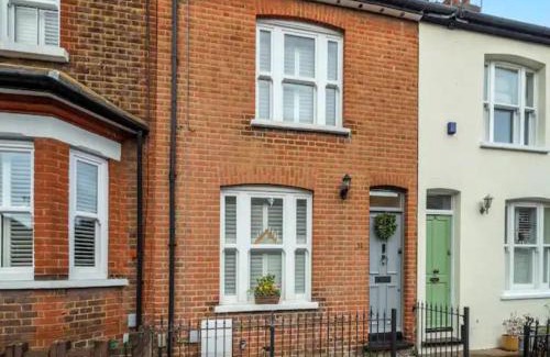 St Albans Casa | Pass the Keys Luxury 2 Bedroom Townhouse in Central St Albans