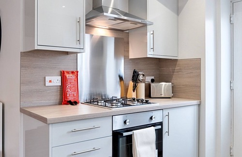 Uplands Casa | Pass the Keys | Luxury Bright Spacious Family Home - Near Beaches