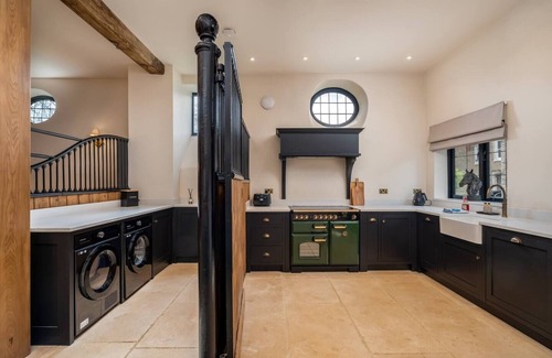 Brill Casa | Pass the Keys | Merlin's Stables - Country Retreat
