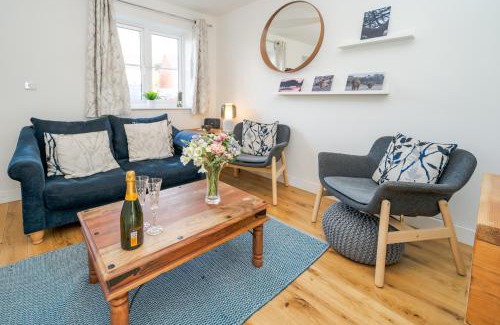 Ludwel Casa | Pass the Keys Modern and bright 2-bed home near Ludlow centre