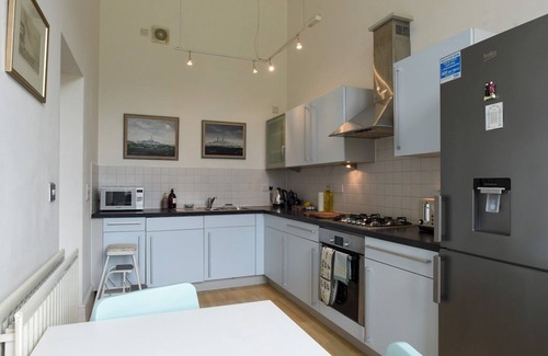 Gosport Apartamento | Pass the Keys | Naval Officers Quarters 2 Bed Apt Gosport Marina