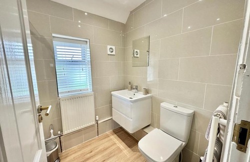Pembroke Dock Casa | Pass the Keys Pembroke Dock Hidden Gem