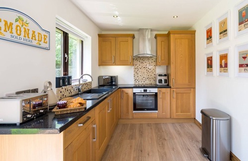 Upper Battlefield Casa | Pass the Keys | Sheeling Cottage