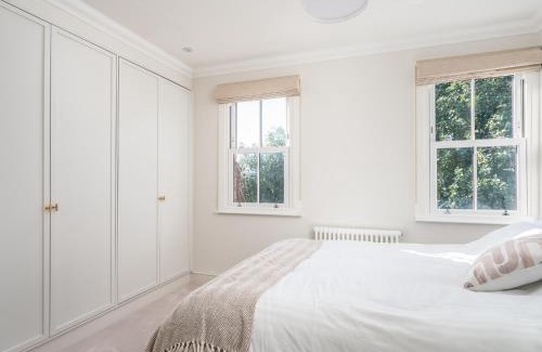 St Albans Casa | Pass the Keys Stunning 3 Bedroom Townhouse in Central St Albans