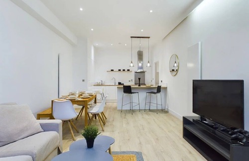 Weavers Apartamento | Pass the Keys | Stylish 4-Bed,3-Bath in Shoreditch