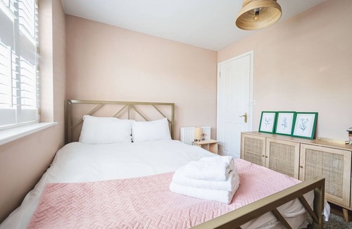 Victoria Apartamento | Pass the Keys | Stylish flat in East London