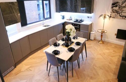 Salford Apartamento | Pass the Keys Super King Penthouse Minutes from Arndale Centre