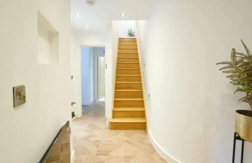 Salford Apartamento | Pass the Keys Super King Penthouse Minutes from Arndale Centre